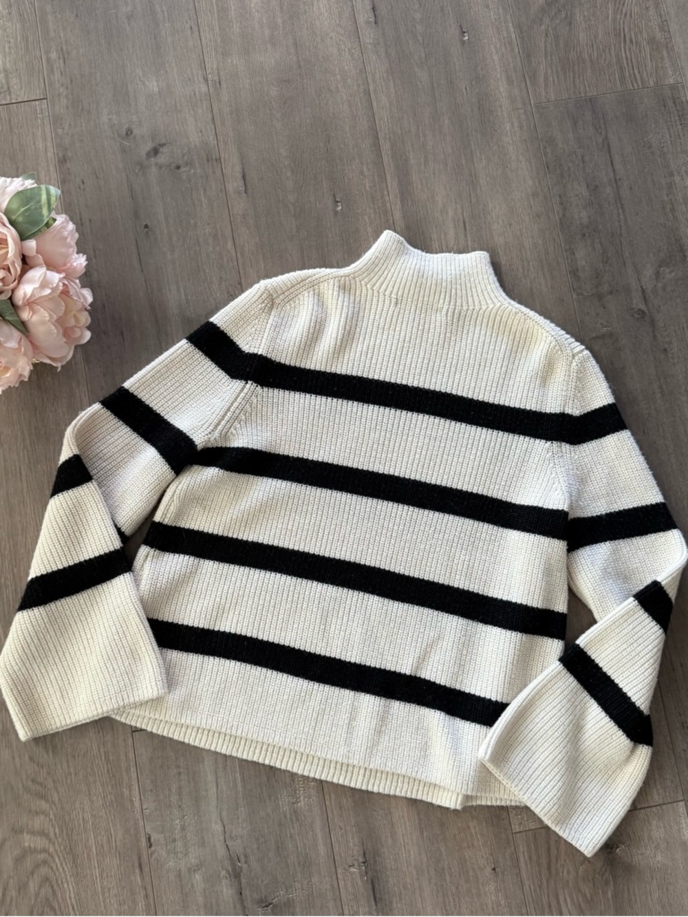 Banana Republic Mariner Wool Striped Bell Sleeve Sweater - Picture 4 of 6